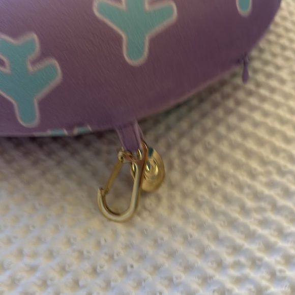 Nwot stoney clover lane x target airplane travel pillow - Picture 2 of 4